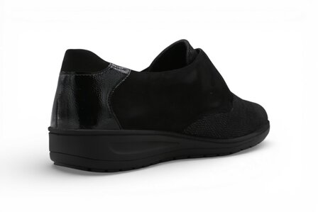 Solidus Kate Schwarz